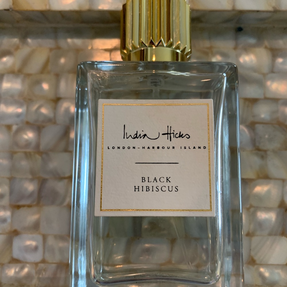 India Hicks Black Hibiscus